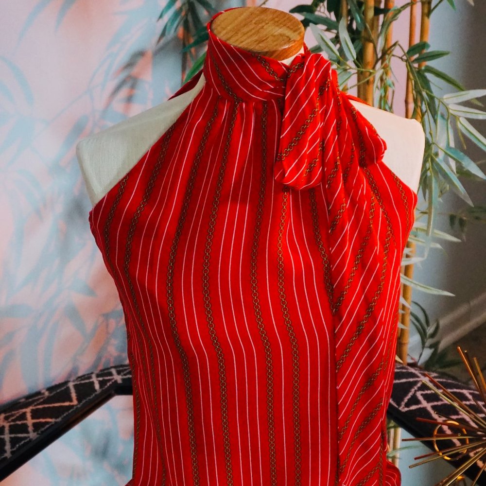BANANA REPUBLIC BLOUSE ,COLOR RED WITH DESIGNS, SIZE XS US (PREOWNED)
